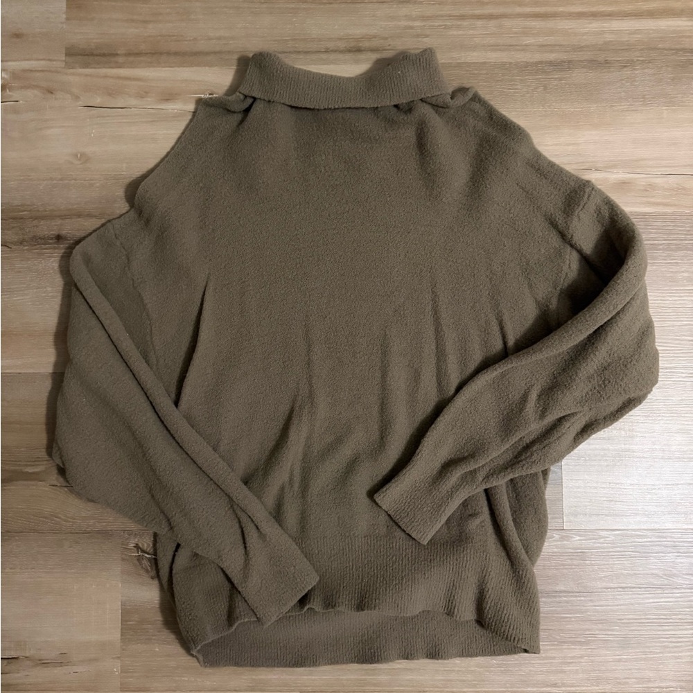 Aritzia Wilfred Free Khaki Mockneck Sweater